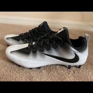 Nike Vapor Untouchable Cleats